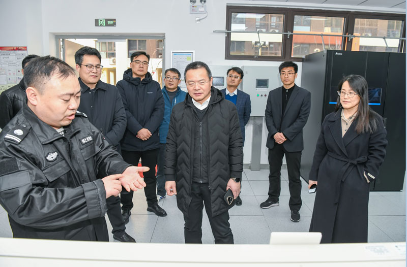 園區(qū)黨工委管委會領(lǐng)導(dǎo)帶隊對園區(qū)國資項目開展春節(jié)前安全生產(chǎn)檢查
